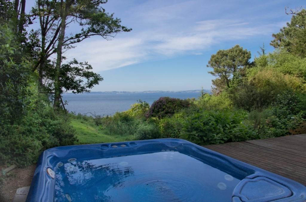 Les Fous De Bassans Bed & Breakfast Poullan-sur-Mer Exterior photo